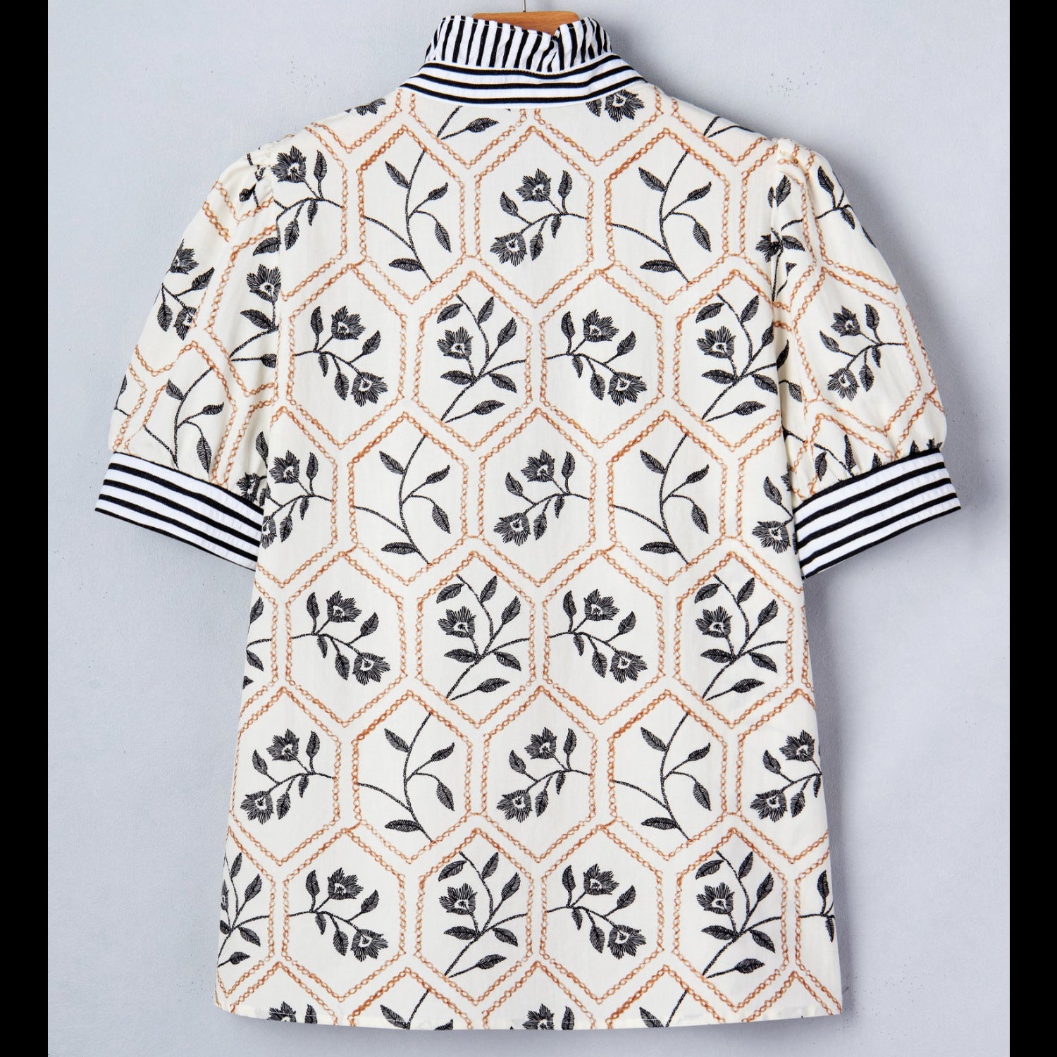 Geometric Floral Contrast Trim Blouse | Button Detail